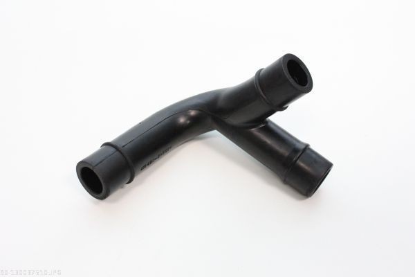 AUTOMEGA Tubo flexível, respiro da tampa da cabeça do motor 130037510 Tubo flexível, respiro da tampa da cabeça do motor AUTOMEGA CUPRA LEON 130037510