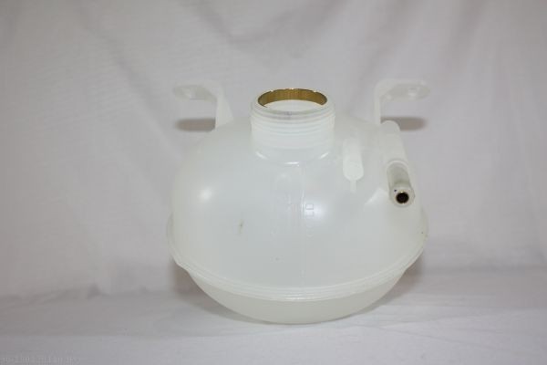 AUTOMEGA Vase d'expansion, liquide de refroidissement 130120110 Vase de liquide de refroidissement AUTOMEGA 110/127 130120110 pas cher