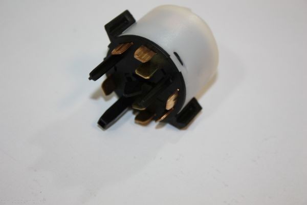AUTOMEGA Interruptor de ignição e arranque 150006410 Interruptor de ignição AUTOMEGA Volvo 140 150006410