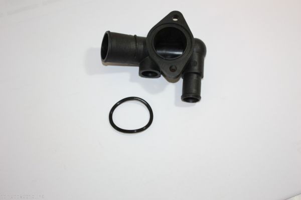 AUTOMEGA Príruba chladenia 160086010 Príruba chladenia AUTOMEGA Mazda Rad E 160086010