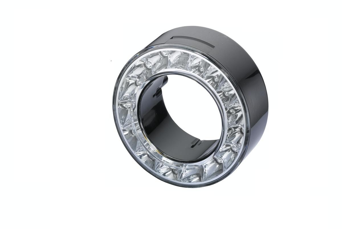 HELLA Tagaspoiler 8XU 009 362-111 HELLA Sirm, udutuled AUDI 8XU 009 362-111