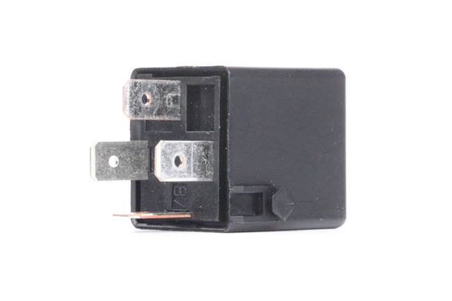 Relais 4H0951253A OE-Nummer online kaufen