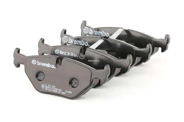 BREMBO Remblokkenset, schijfrem P 06 025 BREMBO Remblokset P 06 025 - 22,04 €