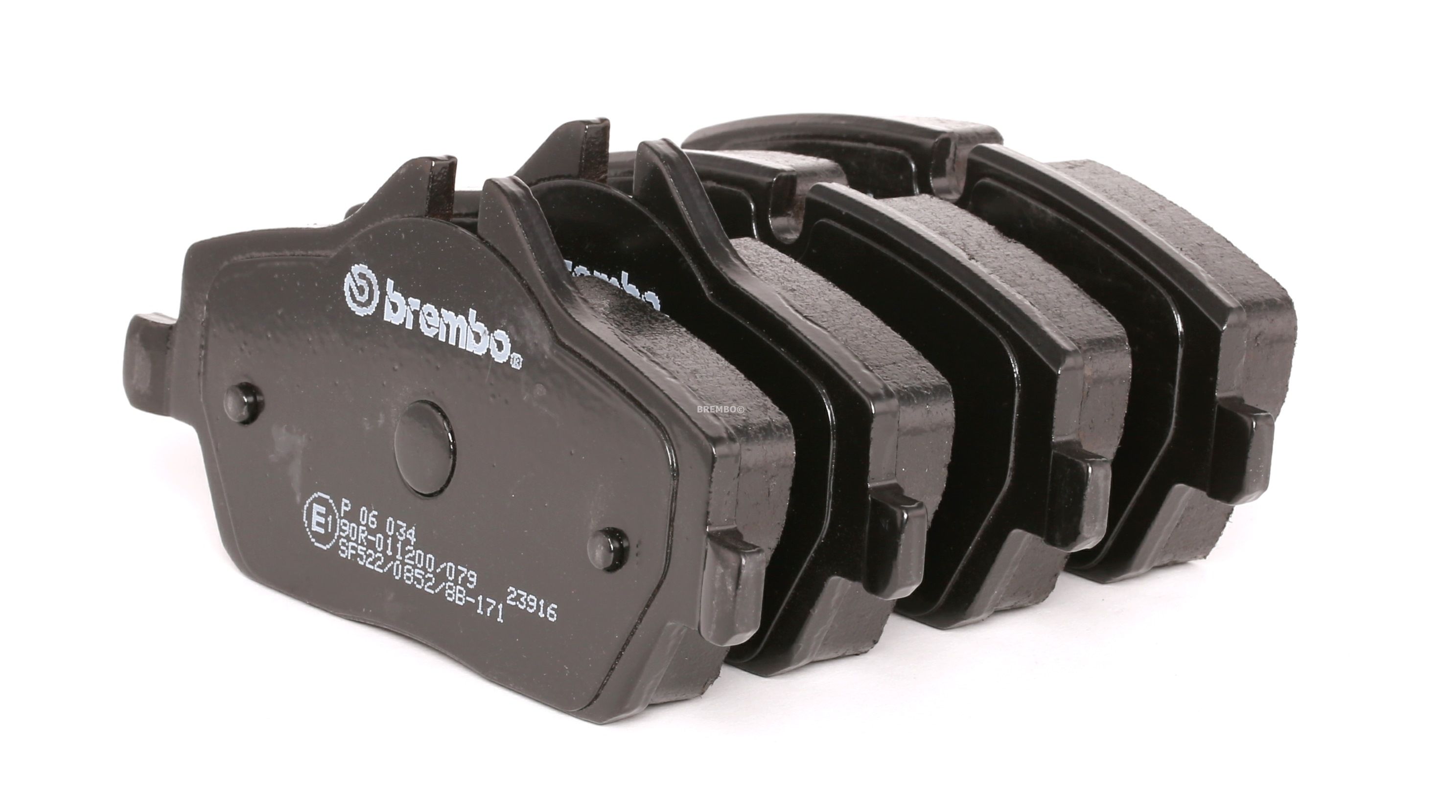 Brembo Scheibenbremse BREMSBEL/ÄGE Bremsbelagsatz Bremsanlage | Bremsbelagsatz RICHTUNGSGEBUNDEN P 02 003