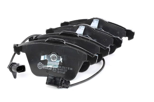 BREMBO Bremsbelagsatz, Scheibenbremse P 85 084 BREMBO Bremsbelagsatz Scheibenbremse P 85 084 - 46,06 €