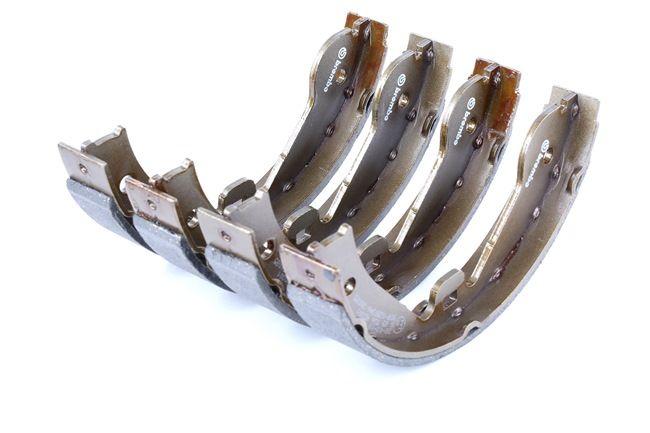 BREMBO Bromsbackar, sats, parkeringsbroms S 85 536 BREMBO Parkeringsbromsbelägg S 85 536 - 254,69 kr