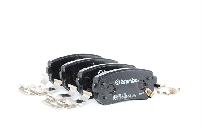 BREMBO P 30 015 Bremsbelag Satz Bremsklötze für KIA