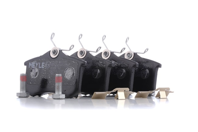MEYLE Brzdové doštičky/platničky 025 209 6117/PD MEYLE Brzdové doštičky 025 209 6117/PD - 21,64 €